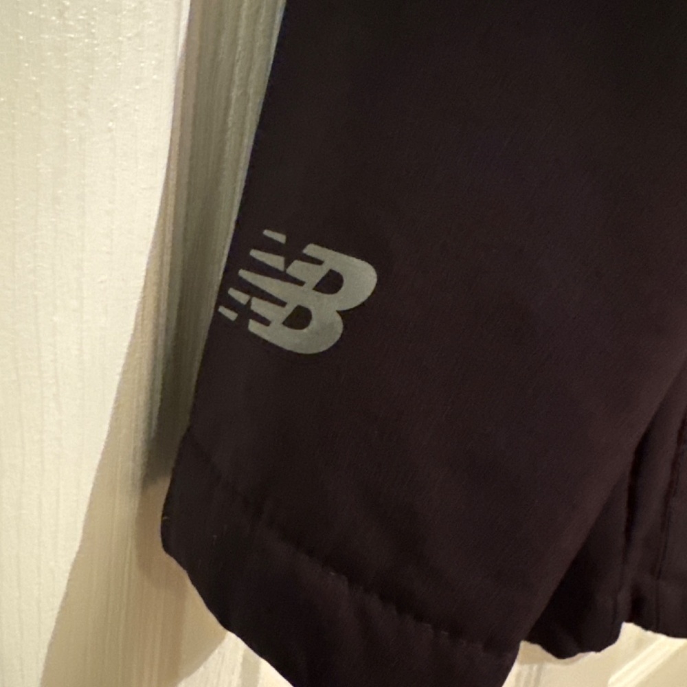 New Balance Jacket - Picture 3 of 4